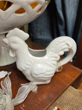 Rooster creamer