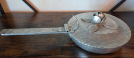 Hammered Aluminum Silent Butler