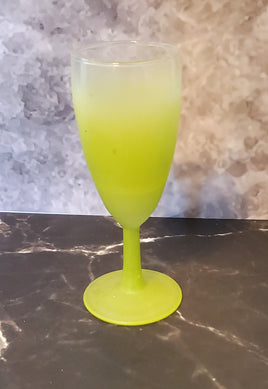 Vintage Blendo Wine Glass (Green)